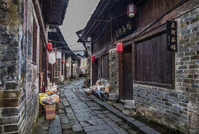 长春市朝阳区重庆路派出所:“多元平台”化解邻里纠纷工作法
